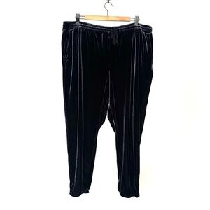 Gap | Navy Blue Velvet Joggers Size XXL